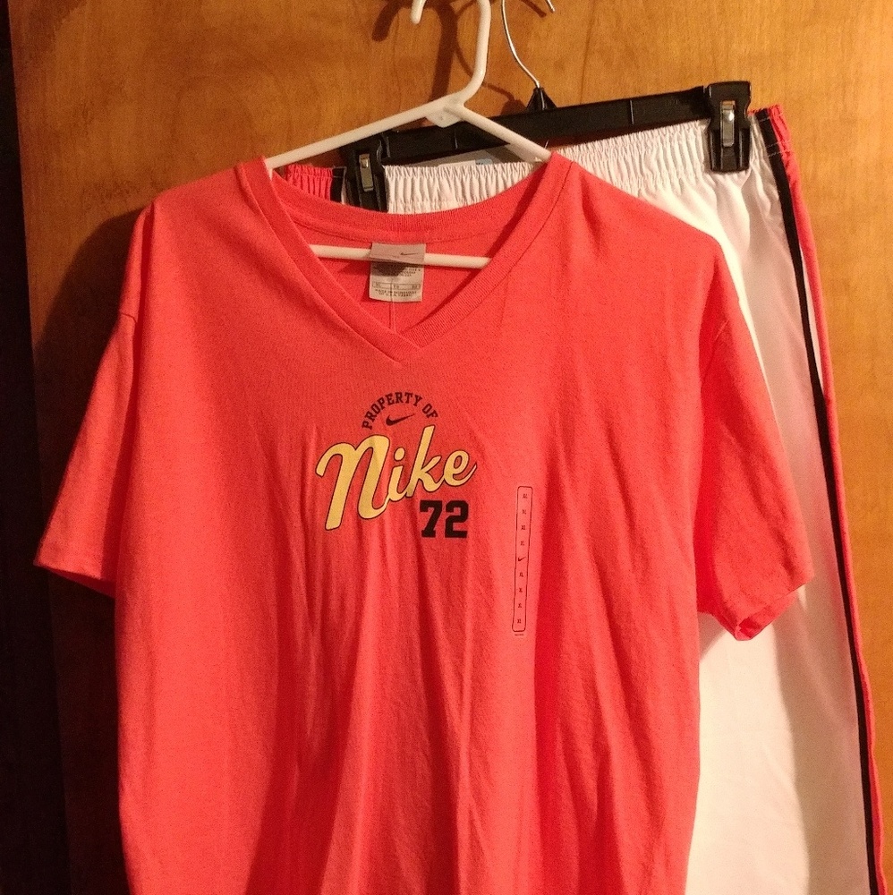 2 pc. Nike
